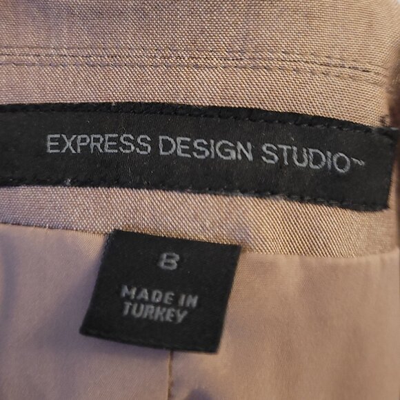 Express Design Studio Tailored Blazer in Taupe - Picture 5 of 9